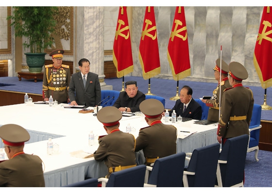 조선로동당 중앙군사위원회 제８기 제３차확대회의 ２일회의 진행