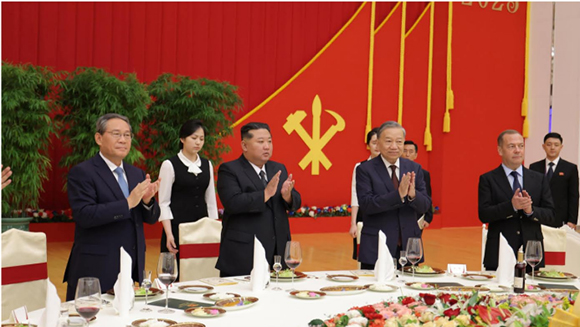 조선로동당창건 ８０돐경축 국가연회 진행








 