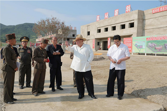 경애하는 김정은동지께서 락원군 지방발전정책대상건설사업을 현지지도하시였다